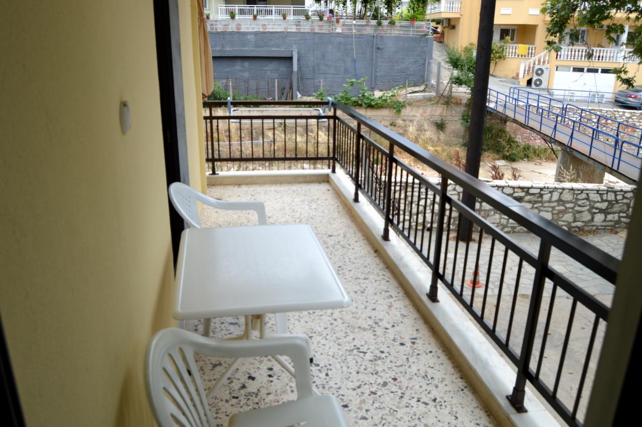 לימנריה Eva Apartments מראה חיצוני תמונה