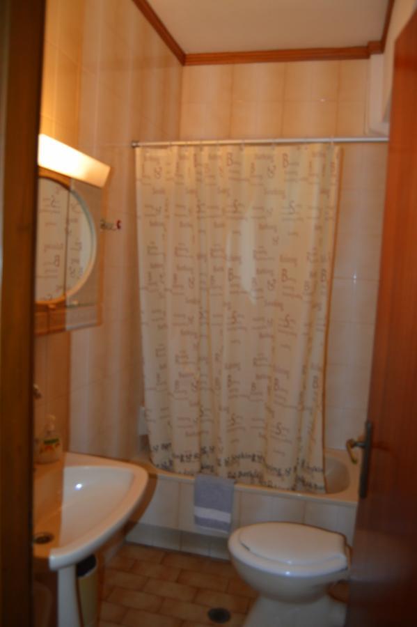 לימנריה Eva Apartments מראה חיצוני תמונה